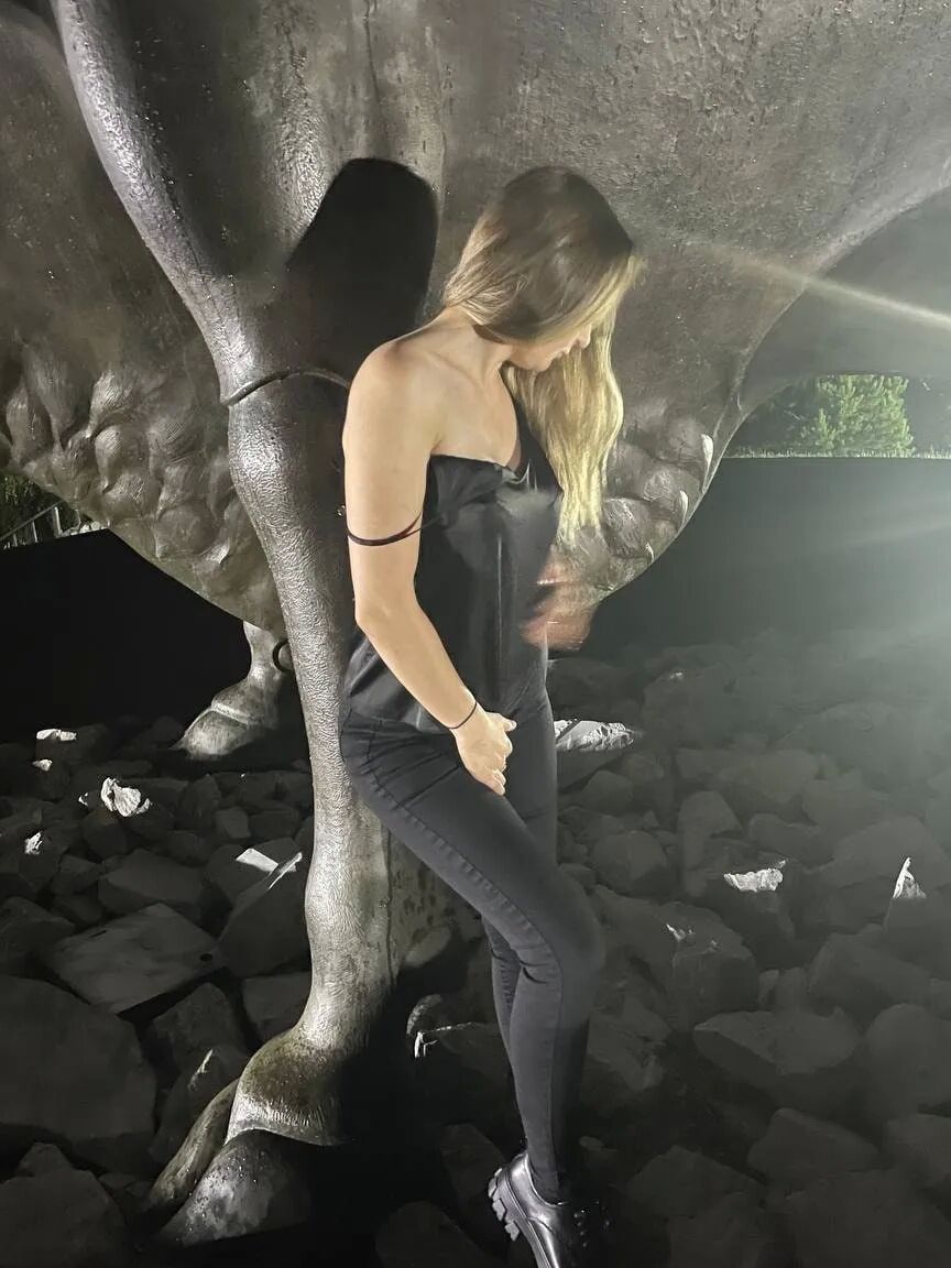 AnnaSexwife Free Photos