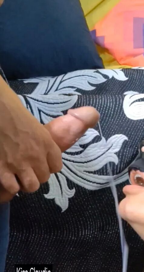 Photo Shooting Video Blowjob to the Shop Assistant