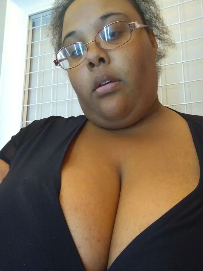 Worthless SSBBW pig Jessica Jones