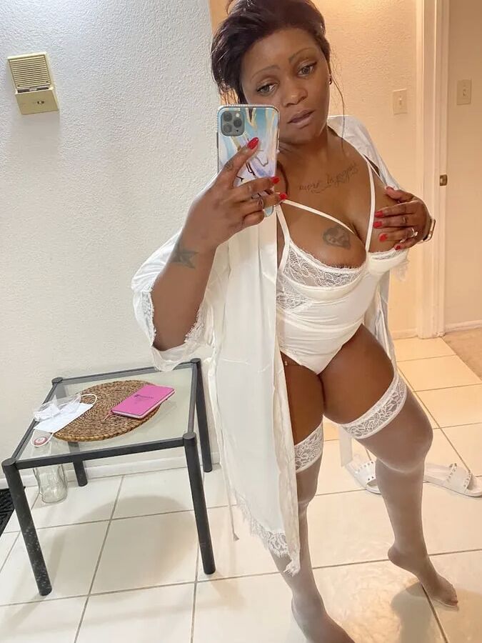 Sexy Ebony Pics cont.