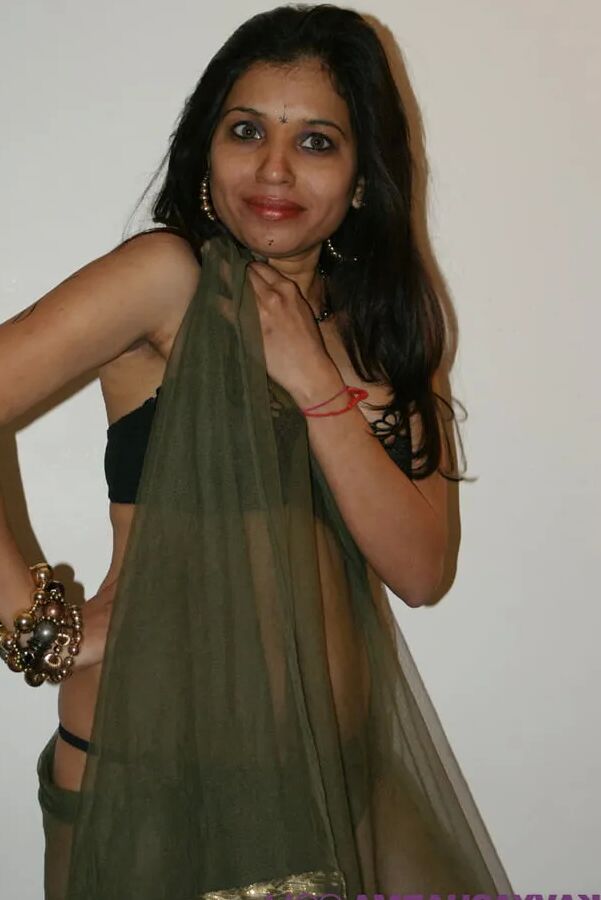 Gujarati Indian Amateur Kavya