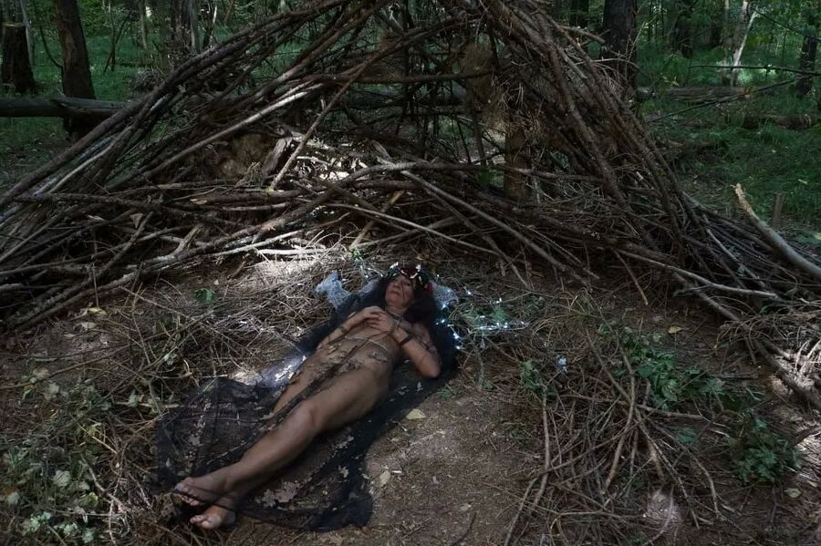 In Forest Cradle with Apple