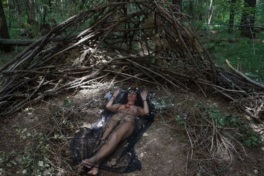 In Forest Cradle with Apple