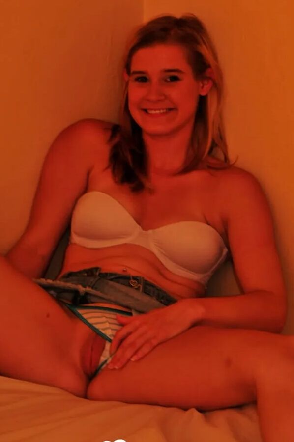 Hot amateur classmate gets a load from me