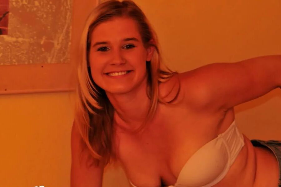 Hot amateur classmate gets a load from me