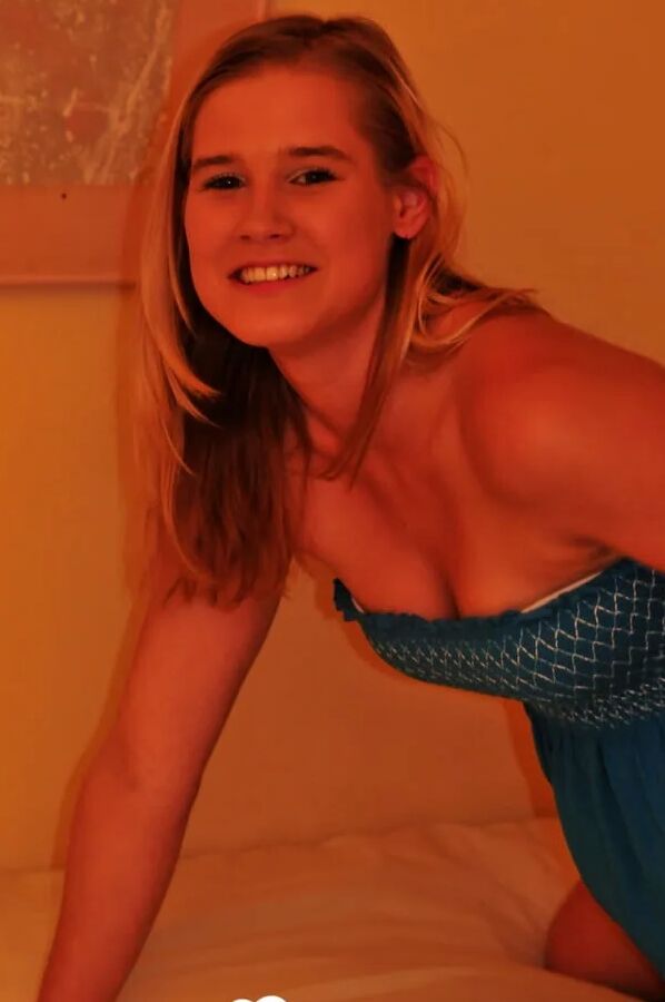 Hot amateur classmate gets a load from me