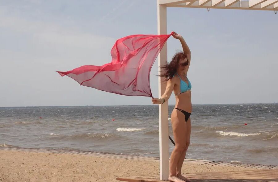 Red Shawl on windy weather