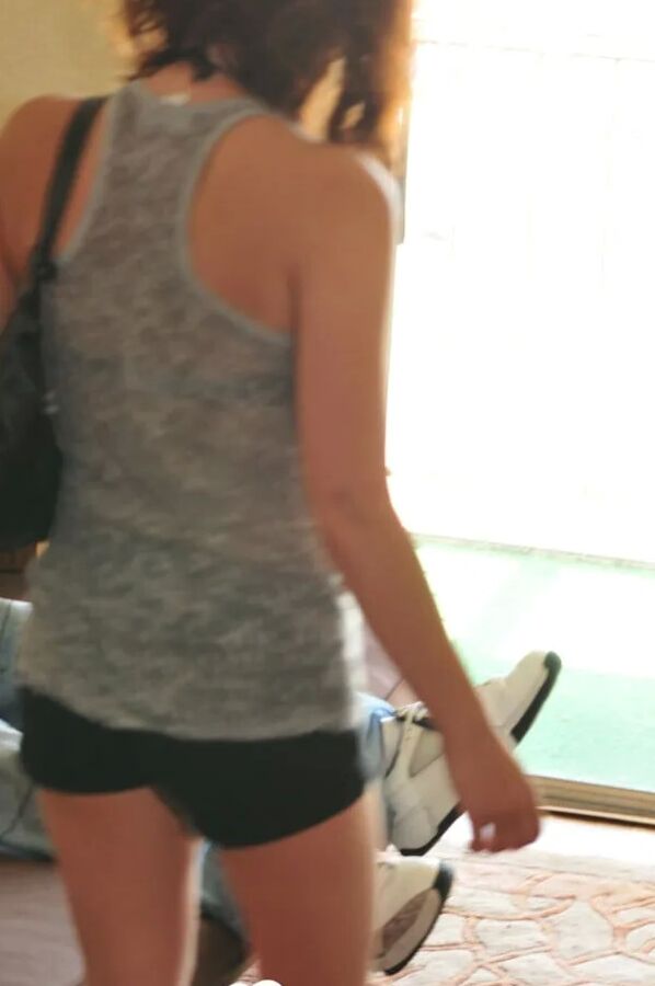 Sister's friend came over for a fucking session