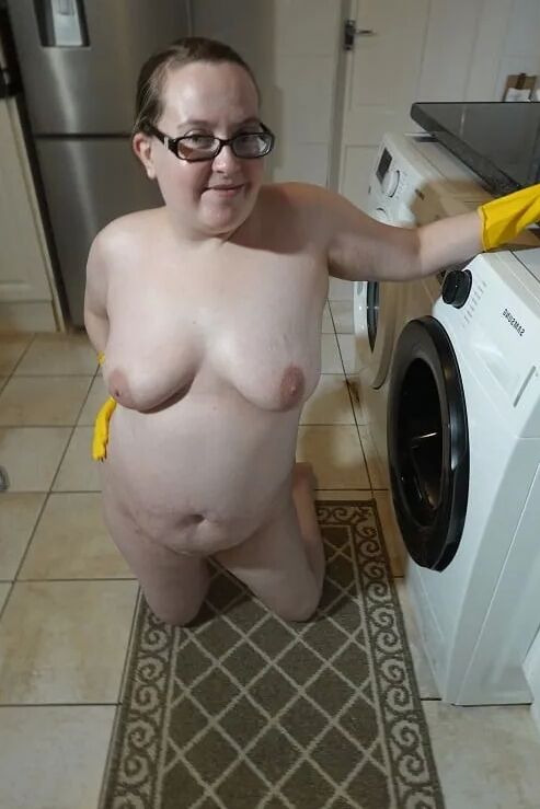 Naked Cleaning in Rubber Gloves
