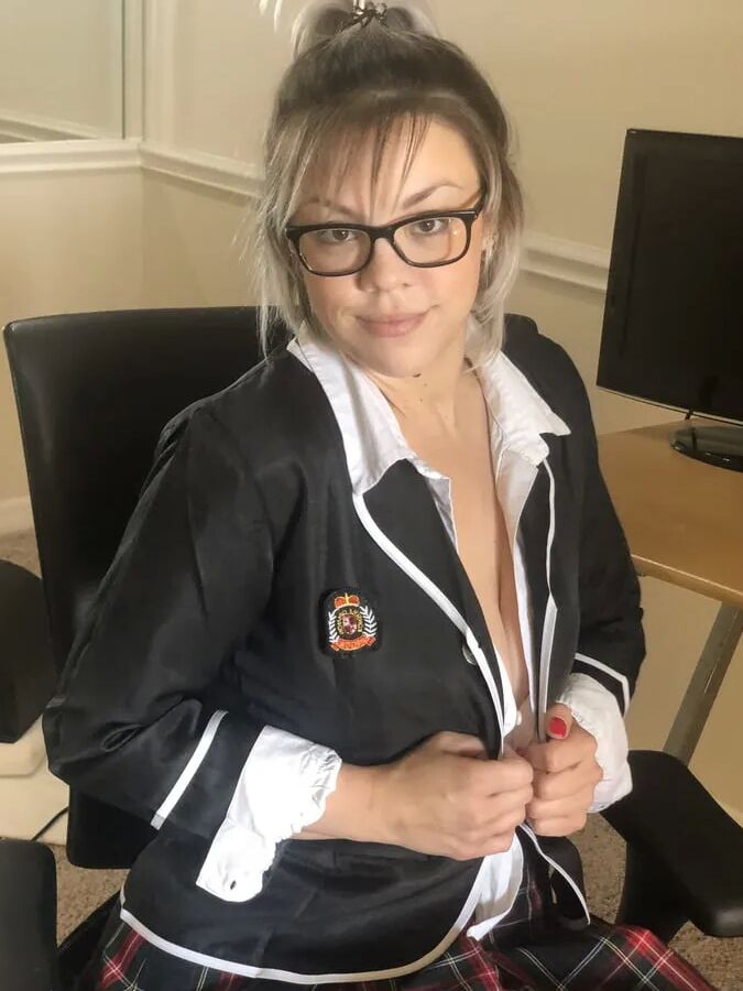 Girls First Sybian - Alli Redd part 2