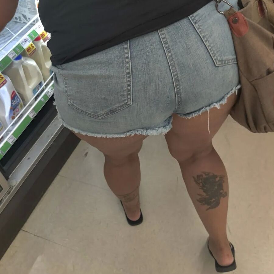 Milf in daisy dukes and wet panties