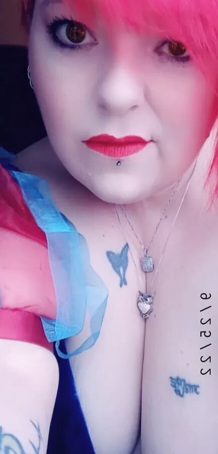 Raven plays Dress Up