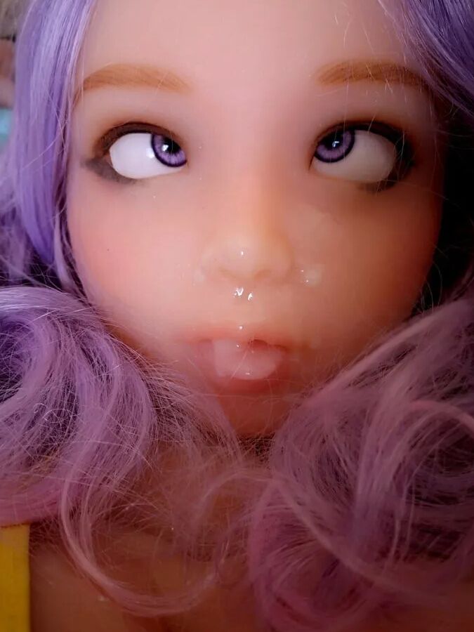 Akira Piperdoll and her wet pussy