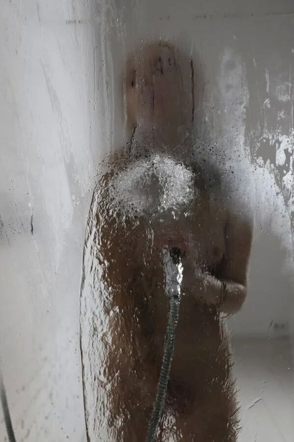Nude hot shower shoot