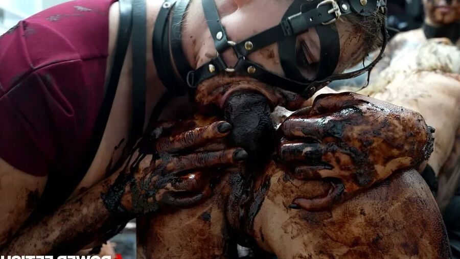 Chocolate Anal Squirt