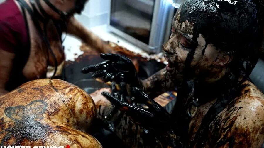 Chocolate Anal Squirt