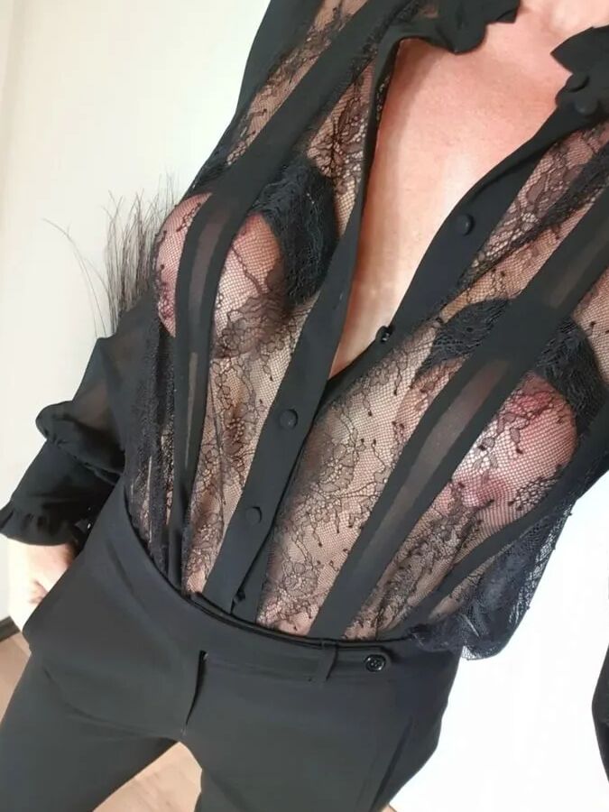 Julie‘s office outfits