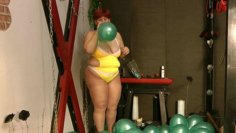 Balloon fun in a bathing suit