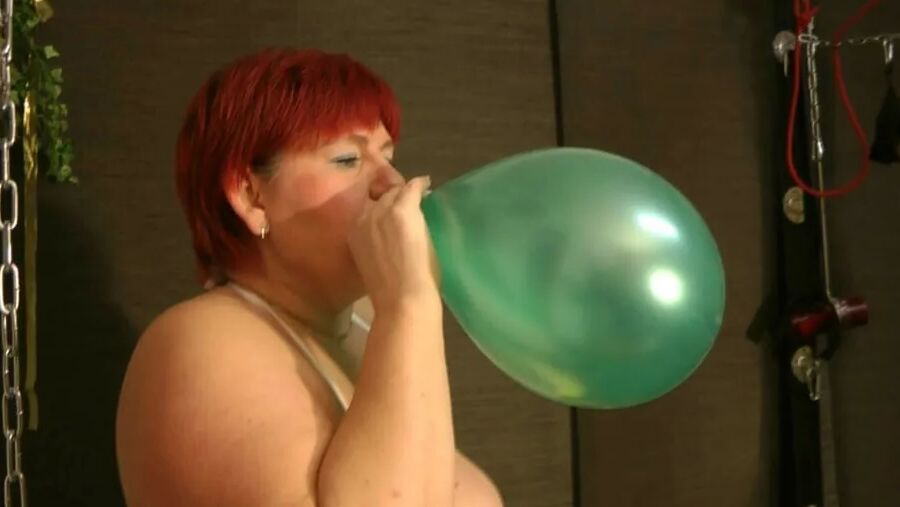 Balloon fun in a bathing suit