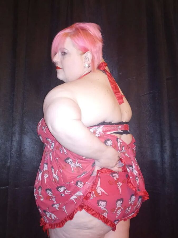 Raven's new nighty!