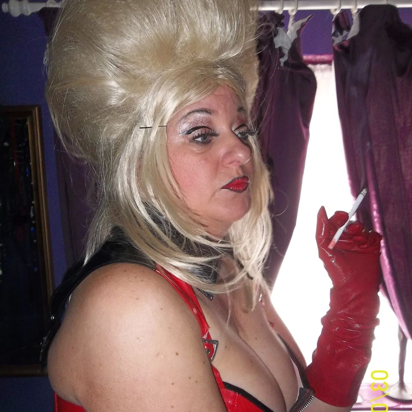 SHIRLEY SLUT 260