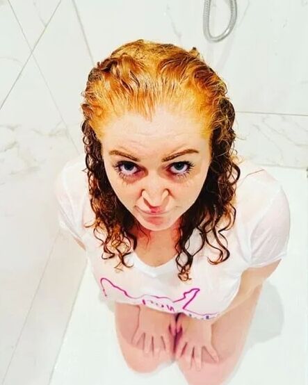 @Ohdearscarlet