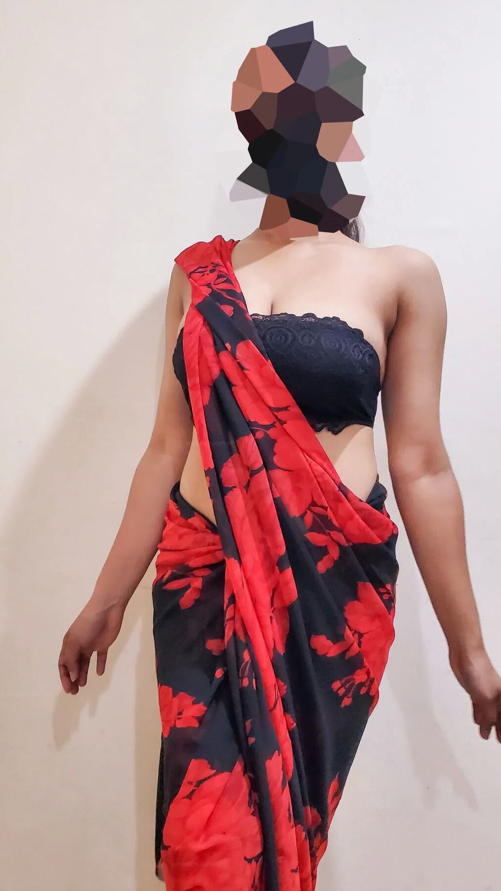 Perfect Body British Girl in Traditional Saree