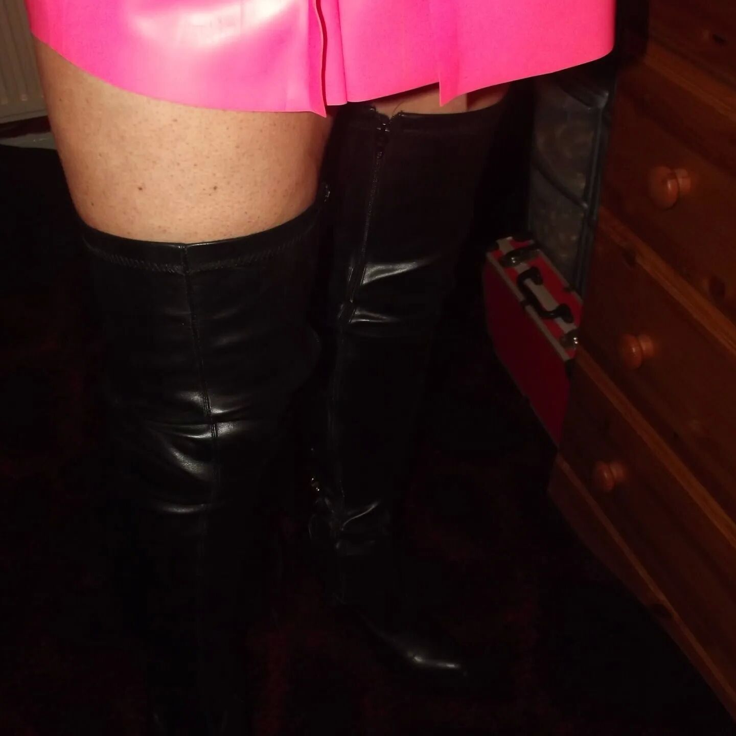 SHIRLEY SLUT 186