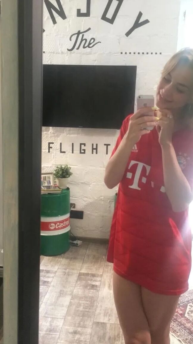 Do you think I look good in this?