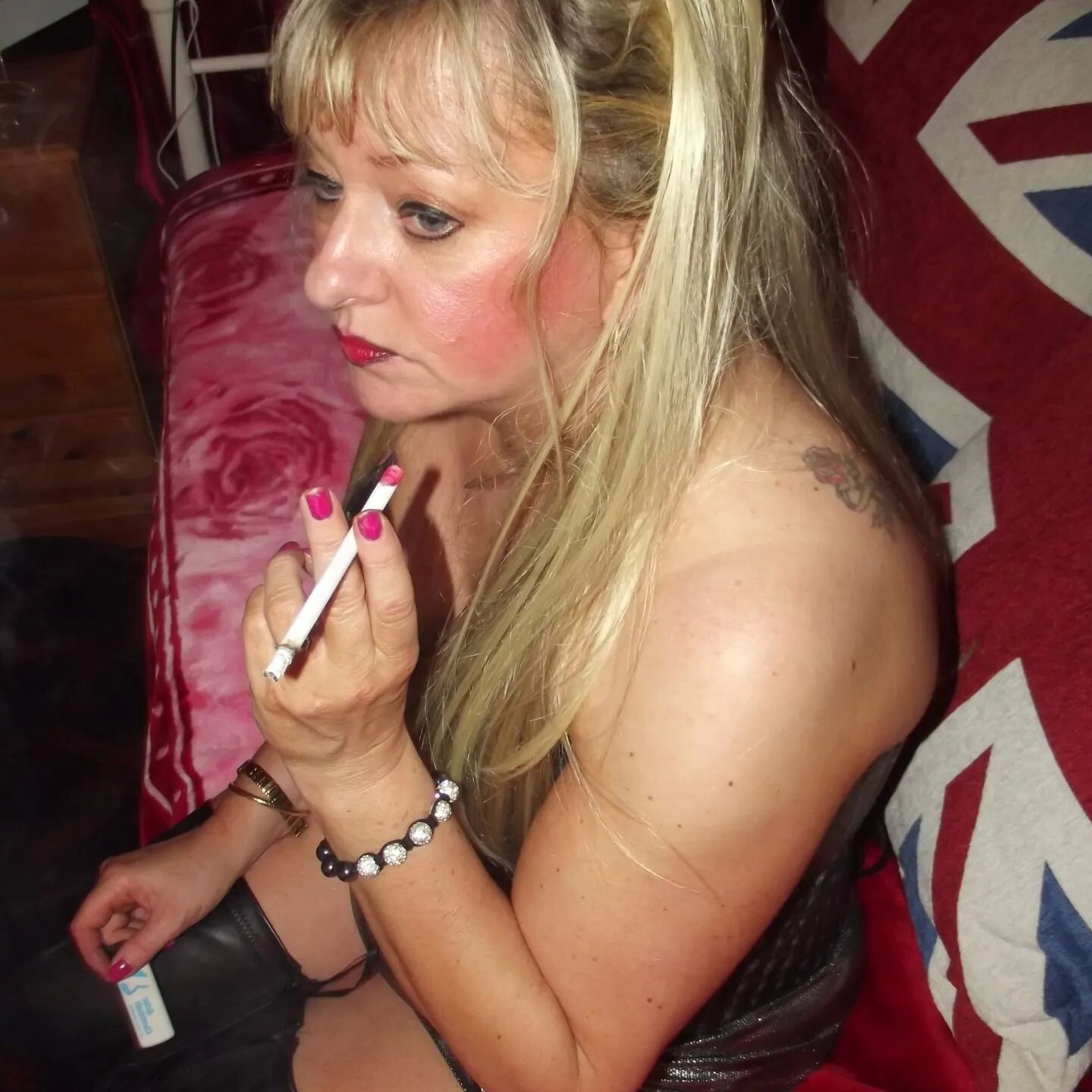 SHIRLEY SLUT 181