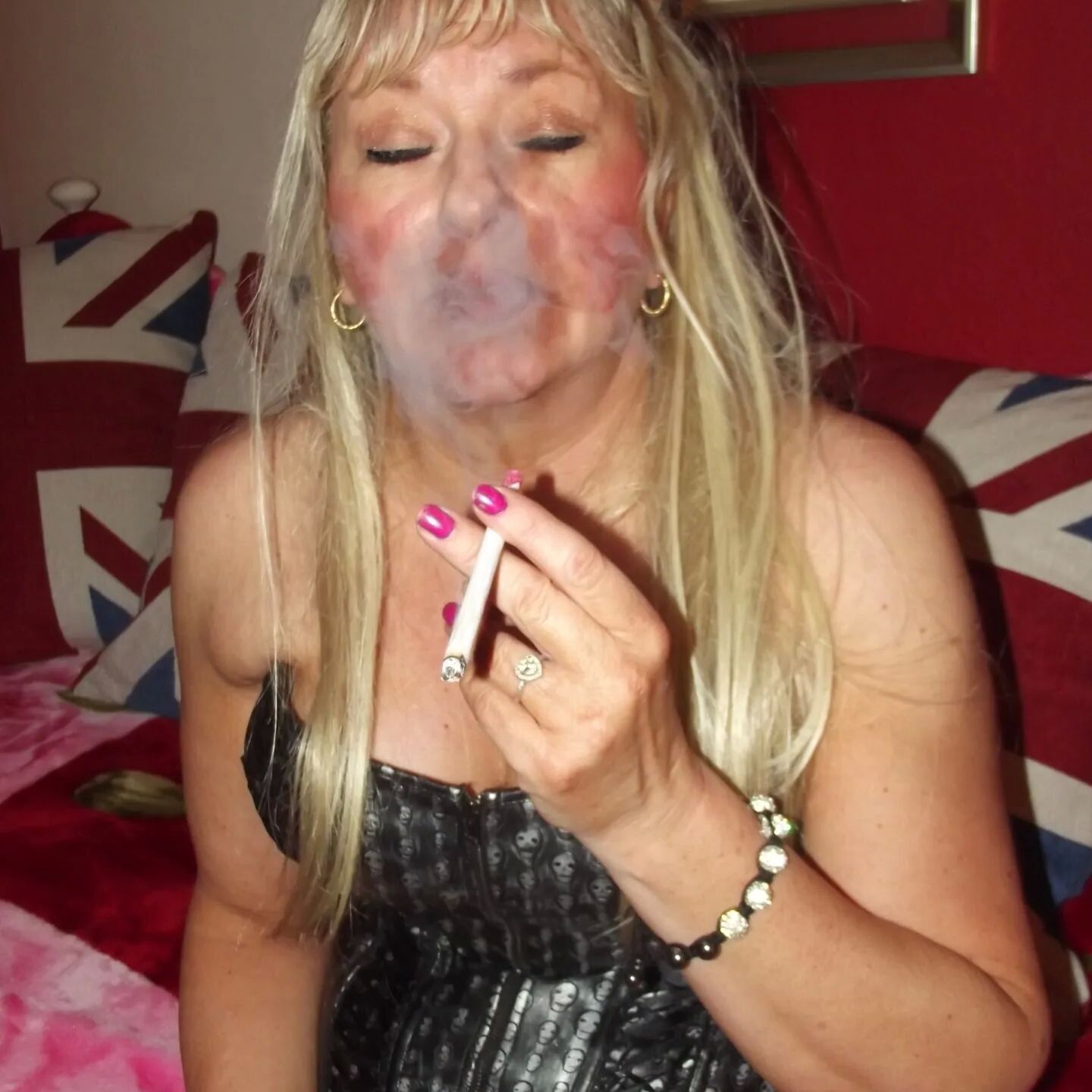 SHIRLEY SLUT 181