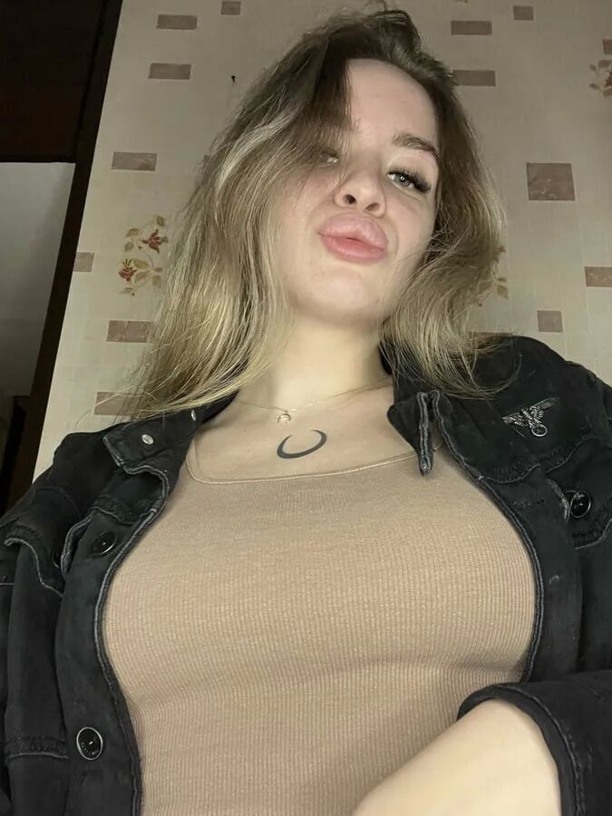 Dolllllyy Free Photos