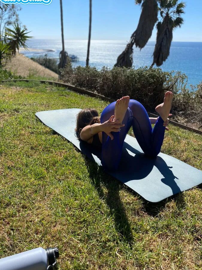 Katie kush shows us what a normal yoga session looks like fo
