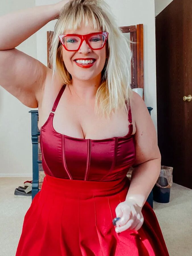 Naked Fat Girl, Big Girls are Best