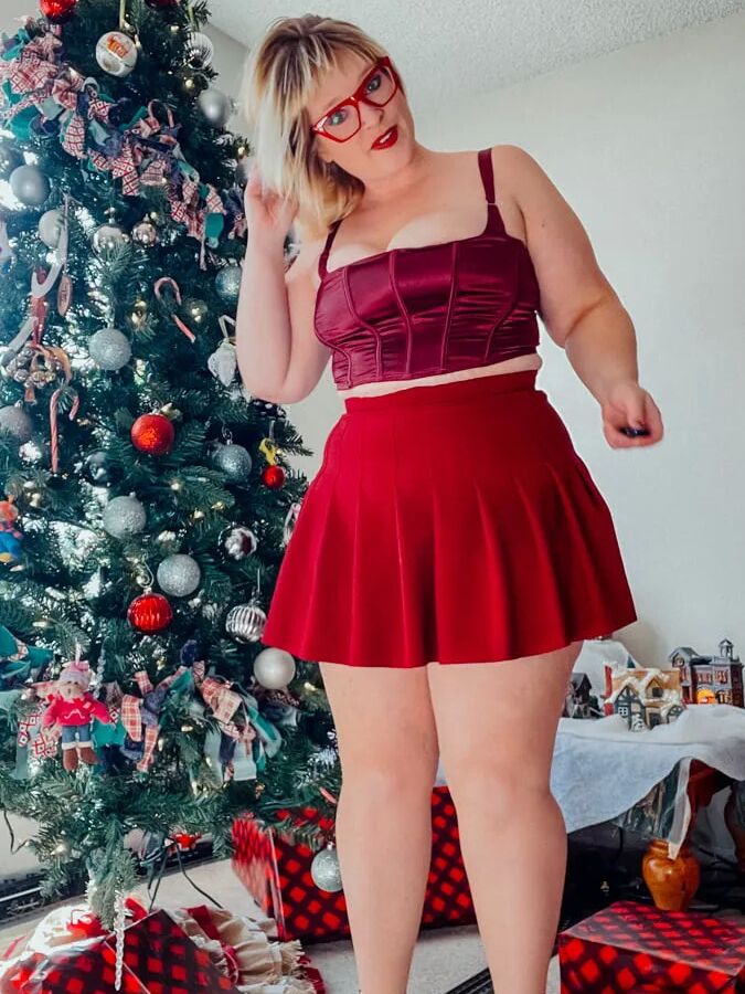 Naked Fat Girl, Big Girls are Best