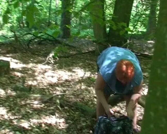 Voyeur - Masturbating In Forest