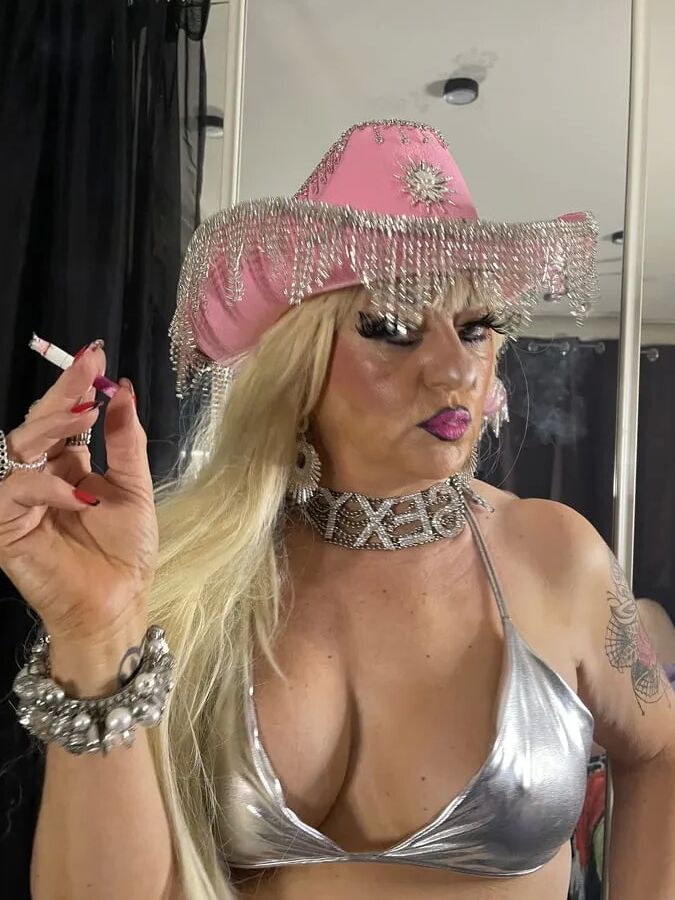 SHIRLEY COWGIRL SLUT