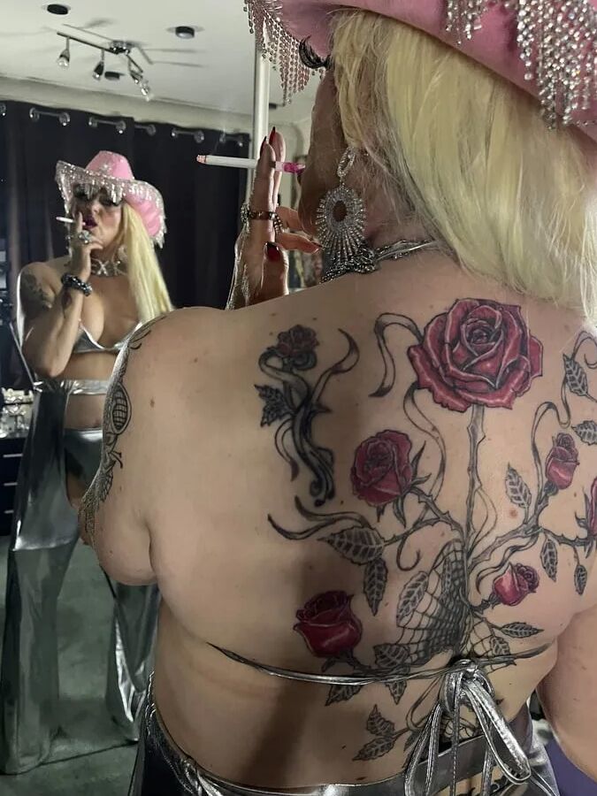 SHIRLEY COWGIRL SLUT