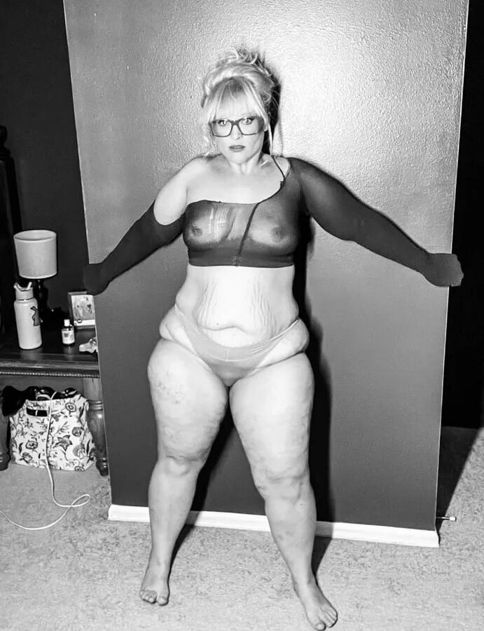 BBW Orange Thong Great Legs Fat Ass Curves MILF