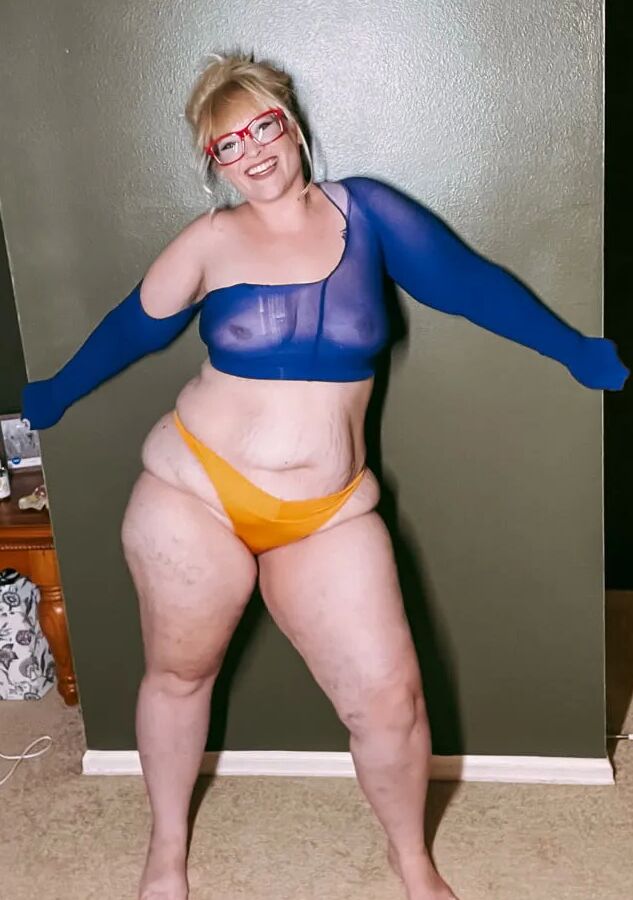 BBW Orange Thong Great Legs Fat Ass Curves MILF