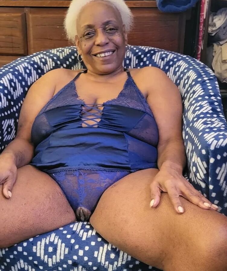 Freaky OG Mama In Blue