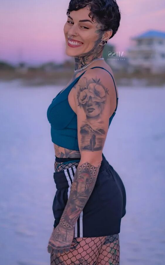Miss Kay Komodo