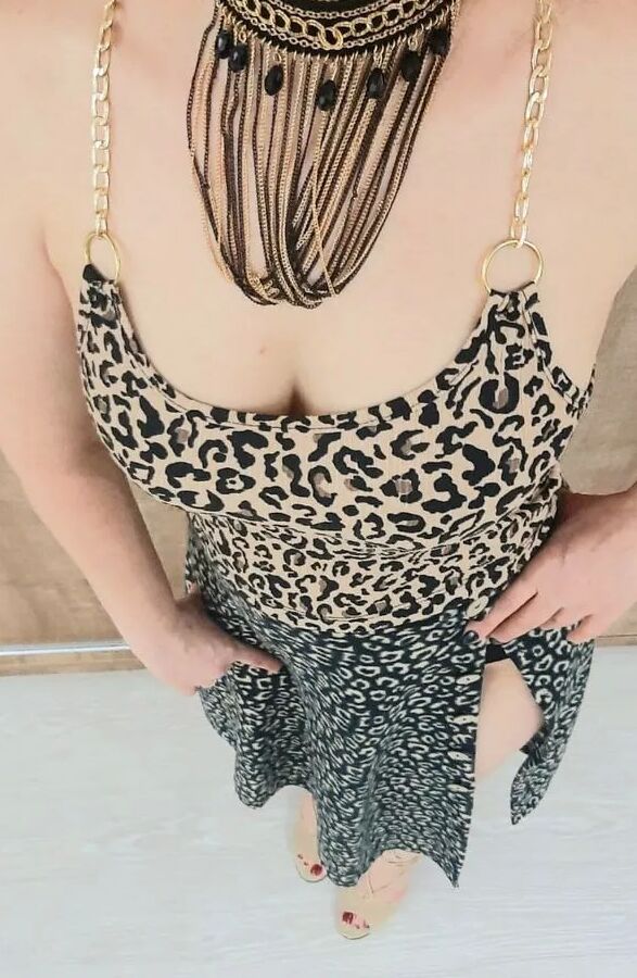 Leopard wife