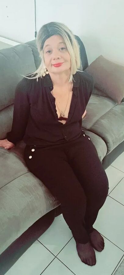 Me in light clothes