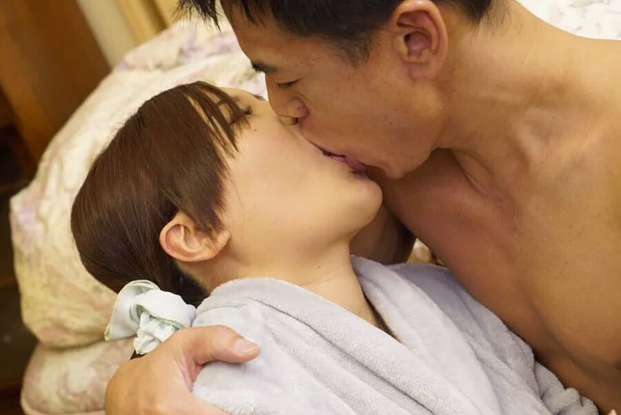 Miya Izumi :: Her Hole is filled by fresh splash - CARIBBEAN