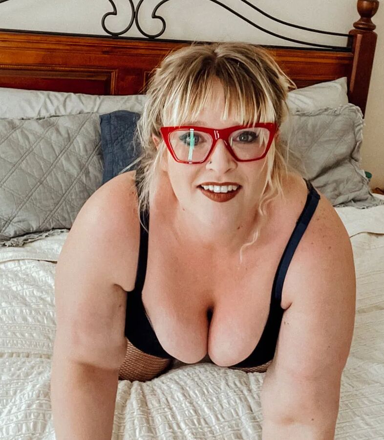Thigh Highs on a fat milf
