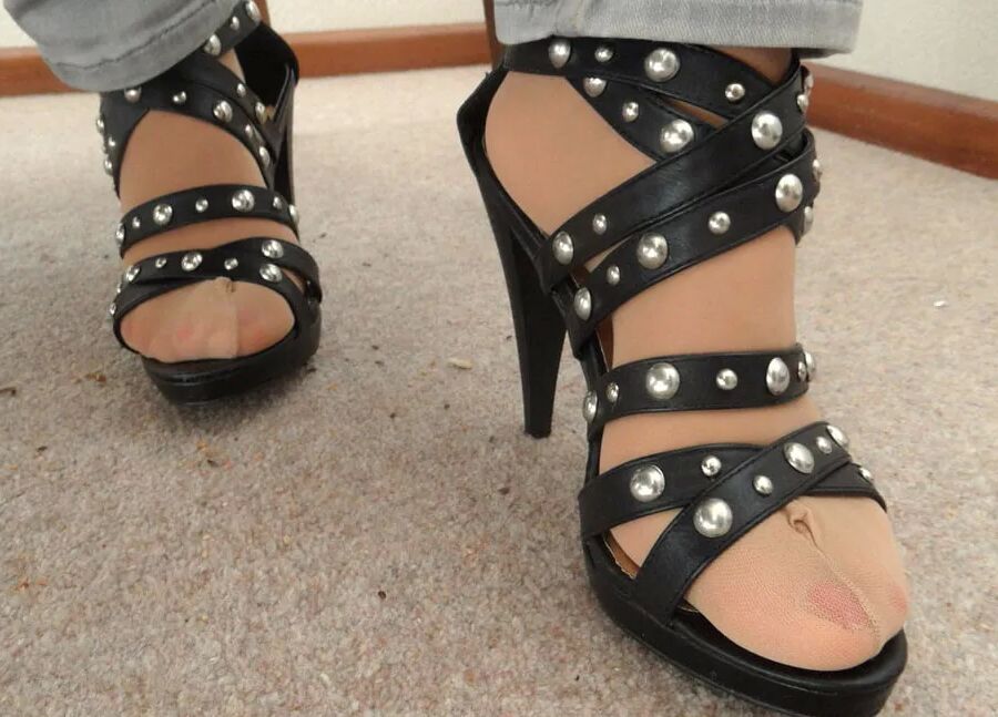 Compilation of my wifes sexy feet