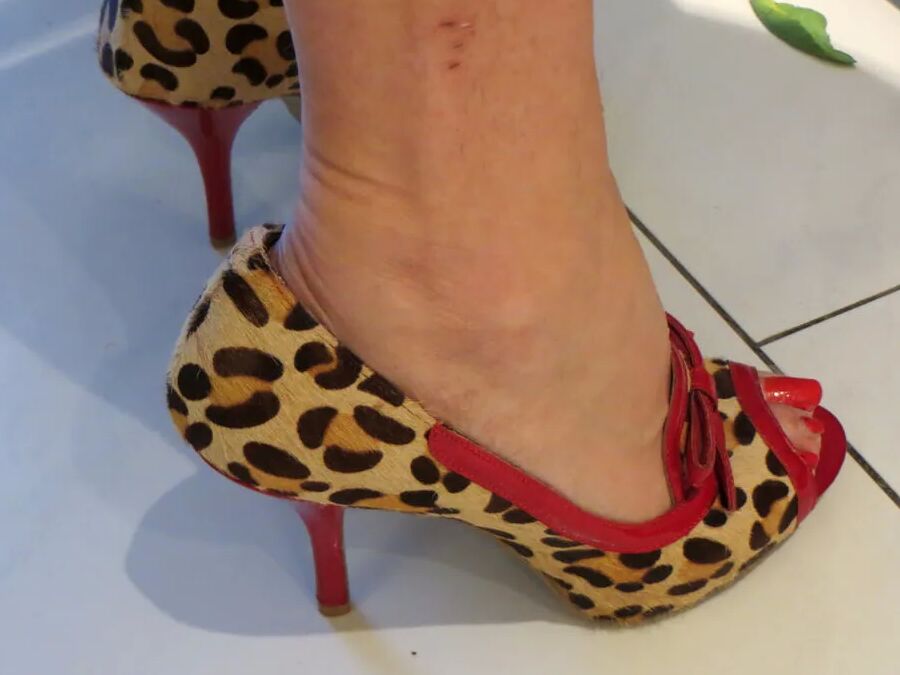 Compilation of my wifes sexy feet