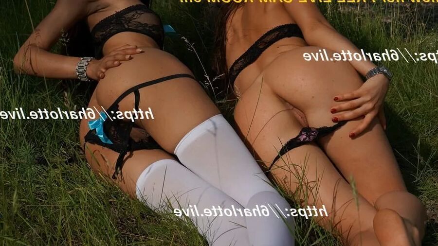 With my girl friend flashing in park