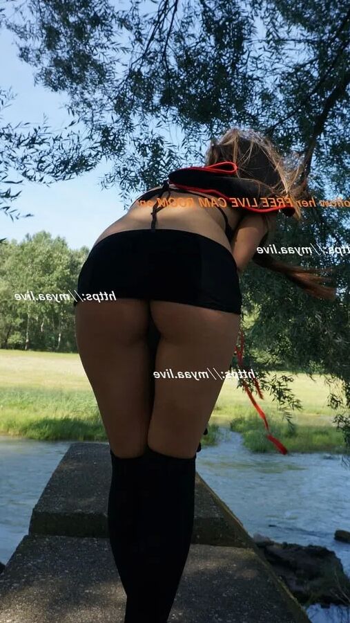 Dracula girl flashing pussy in park